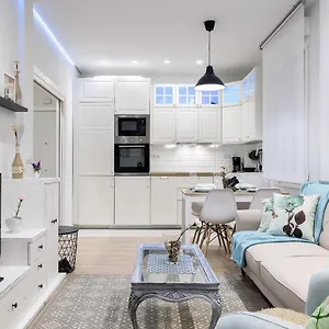 https://acogedor-para-estrenar-en-el-centro-de-bilbao.bilbaohotelsspain.com